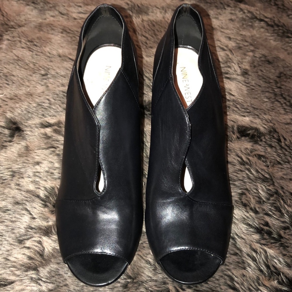 NINE WEST HEELS! - Picture 1 of 8